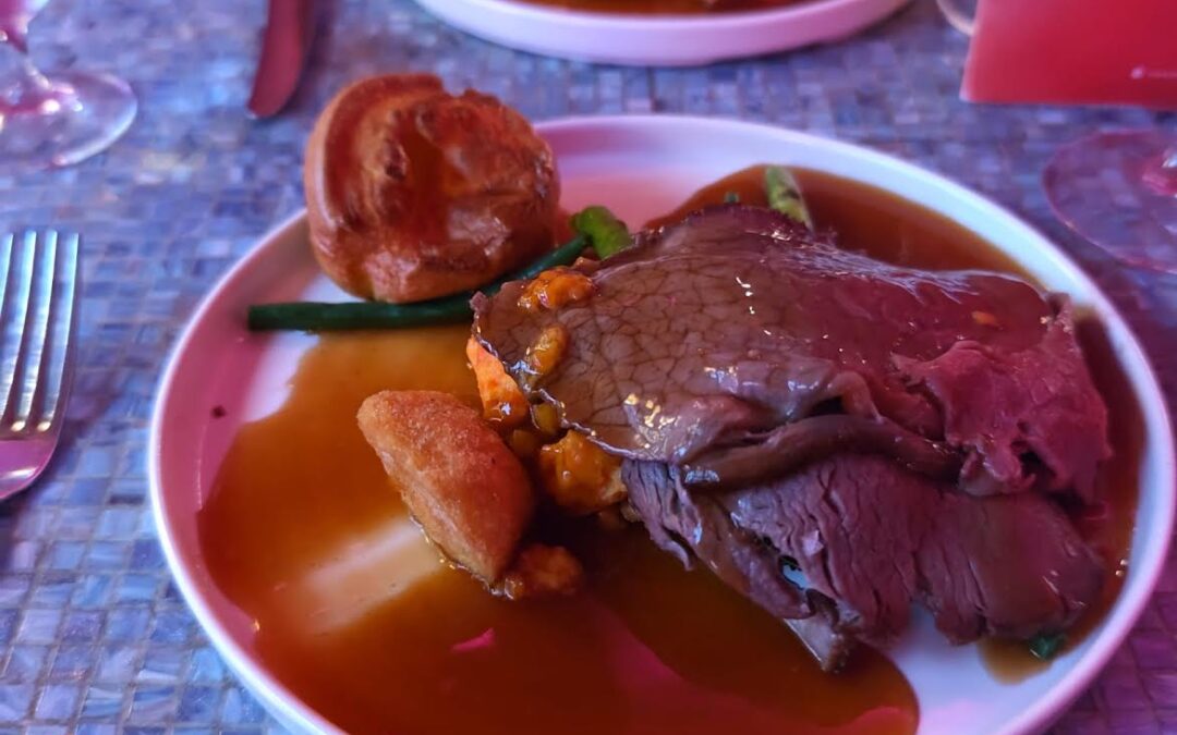 Sunday Lunch at Maya Canal St.