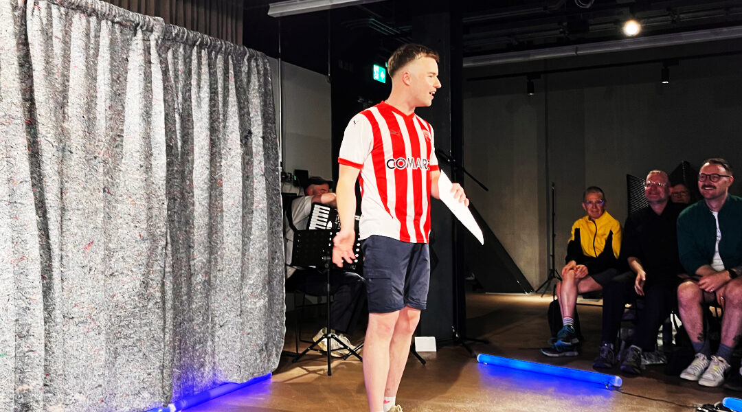 Joshua Val Martin performing his stage show 10 Hours in Kraków at Aviva Studios.