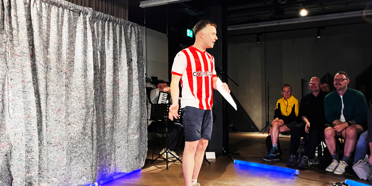 Joshua Val Martin performing his stage show 10 Hours in Kraków at Aviva Studios.