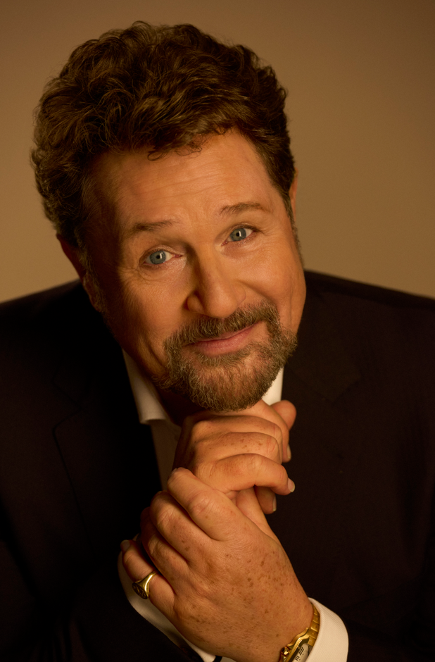 See Michael Ball live this Xmas